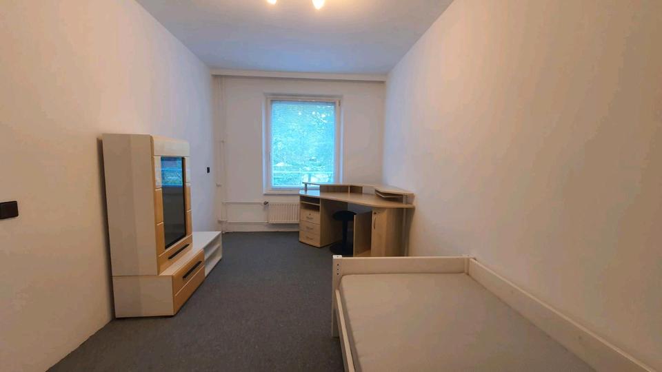 Erdgeschoßwohnung Hamburg Harburg - 3 Zimmer, 71 m&sup2;, 1.450&euro; | Angebot:26131183