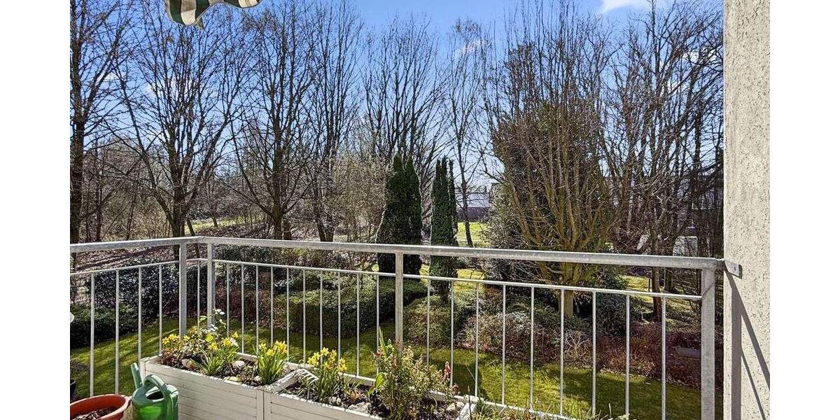 Etagenwohnung Hamburg Hummelsbüttel - 2 Zimmer, 74 m&sup2;, 1.135&euro; | Angebot:25896371