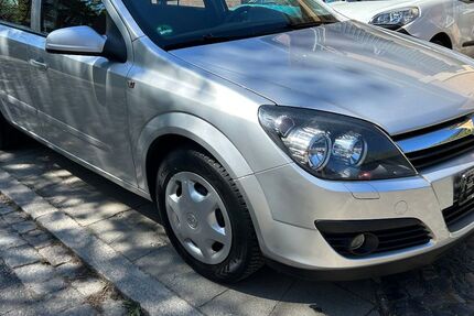 Opel Astra 135.000 km 2.490 &euro; Hamburg 22297