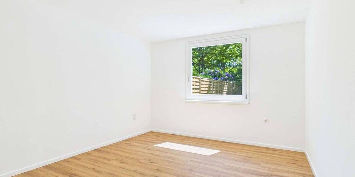 Bungalow Hamburg Hummelsbüttel - 1 Zimmer, 143 m&sup2;, 2.800&euro; | Angebot:26852236