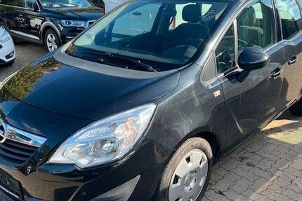 Opel Meriva 195.831 km 3.499 € Hamburg 21107