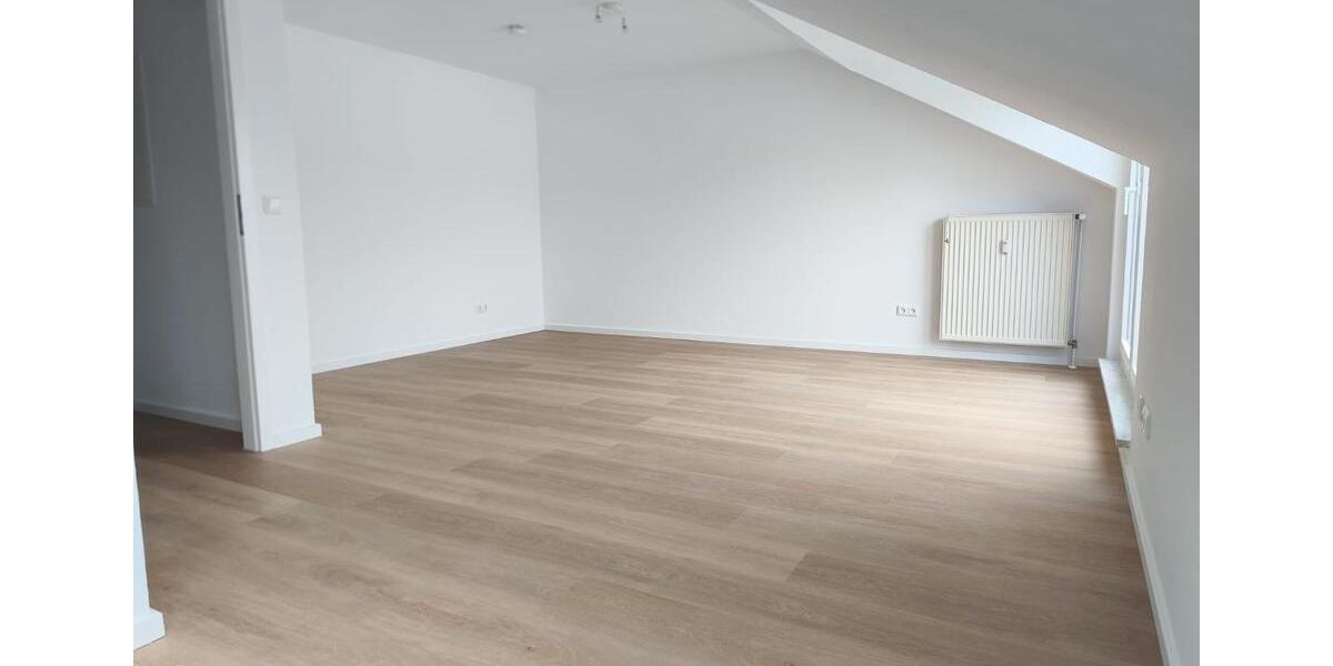 Dachgeschoßwohnung Buxtehude - 1 Zimmer, 35 m&sup2;, 455&euro; | Angebot:26296845