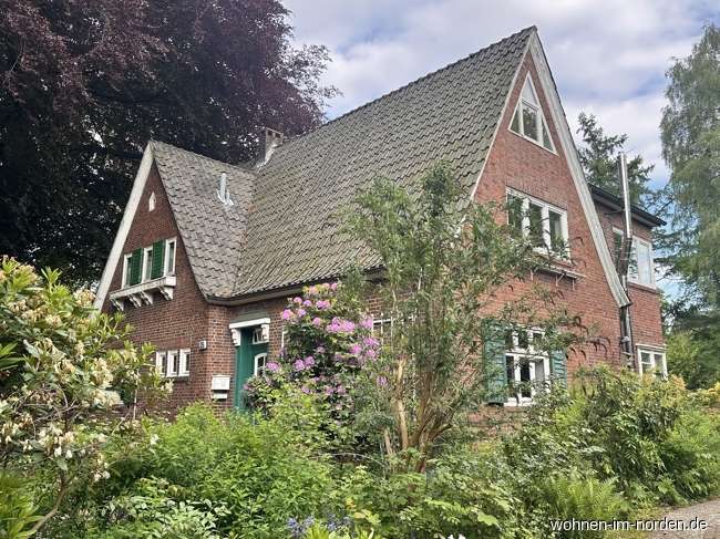 Einfamilienhaus Hamburg / Lokstedt Lokstedt - 7 Zimmer, 212 m&sup2;, 2.400.000&euro; | Angebot:25471885