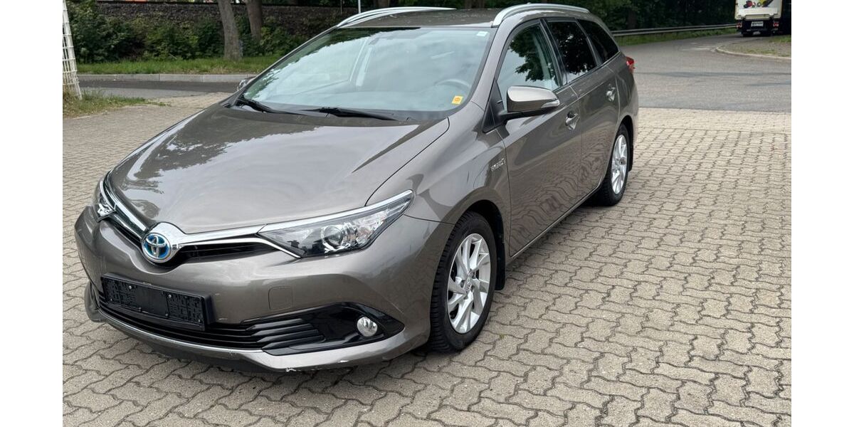 Toyota Auris 115.000 km 11.500 &euro; Winsen (Luhe) 21423