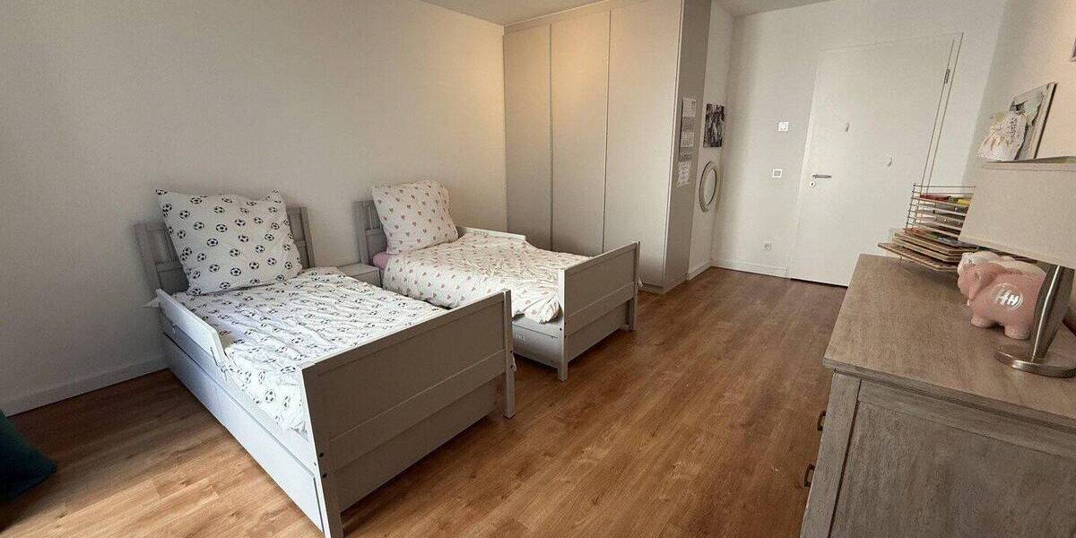 Etagenwohnung Hamburg Uhlenhorst - 4 Zimmer, 149 m&sup2;, 4.690&euro; | Angebot:26872118