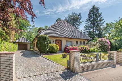Haus Hamburg Wandsbek - 8 Zimmer, 310 m&sup2;, 1.650.000&euro; | Angebot:26814268