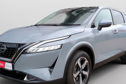 Nissan Qashqai 22.000 km 26.990 &euro; Halstenbek 25469