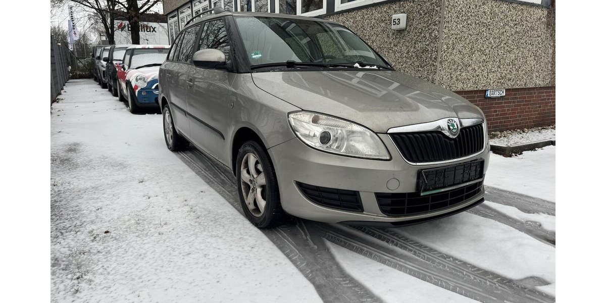 Skoda Fabia Ambiente Family 5J 188.000 km 1.999 &euro; Hamburg 22339