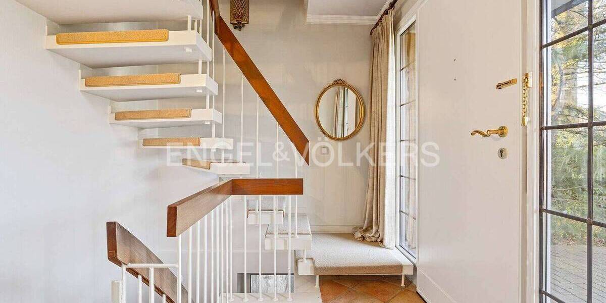 Einfamilienhaus Norderstedt Garstedt - 6 Zimmer, 253 m&sup2;, 950.000&euro; | Angebot:26346985