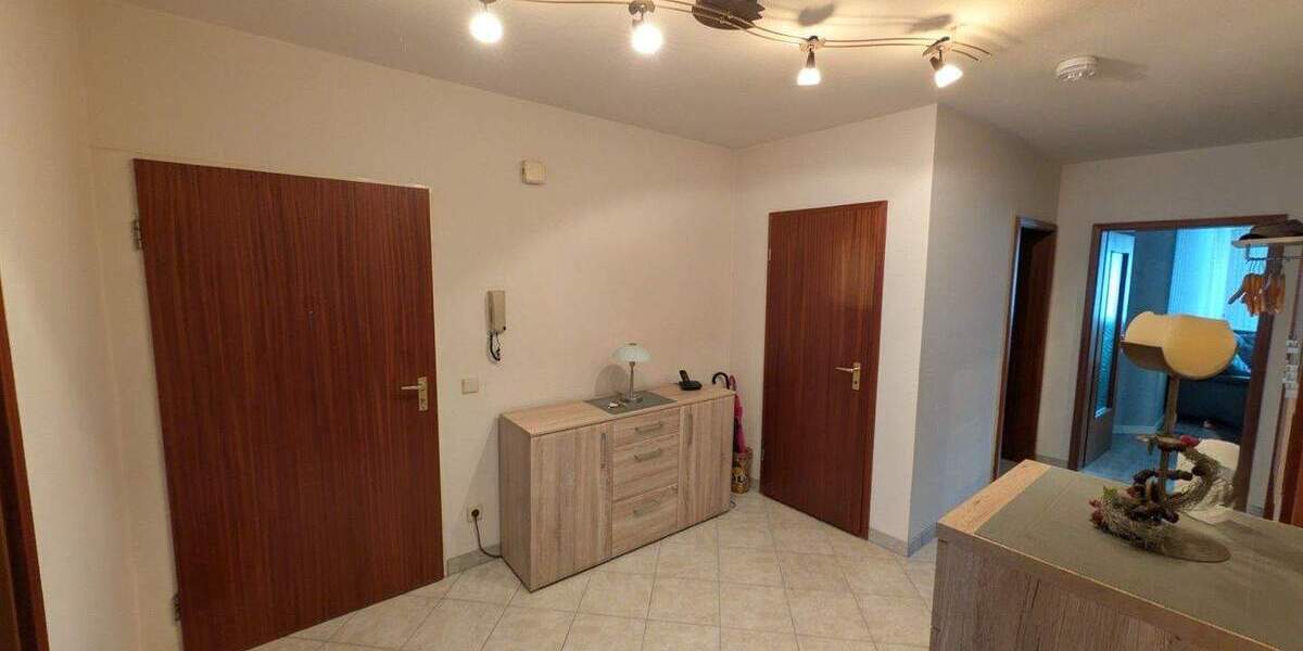 Etagenwohnung Glinde - 3 Zimmer, 97 m&sup2;, 1.175&euro; | Angebot:25899450