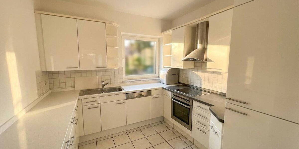 Etagenwohnung Hamburg Marienthal - 5 Zimmer, 167 m&sup2;, 2.600&euro; | Angebot:26628096