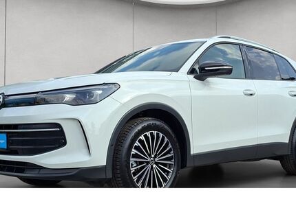 VW Tiguan 19.530 km 34.775 &euro; Hamburg 21029