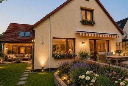 Haus Hamburg Schnelsen - 7 Zimmer, 206 m&sup2;, 695.000&euro; | Angebot:26632169