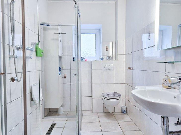 Mehrfamilienhaus, Wohnhaus Hamburg Altona - 11 Zimmer, 243 m&sup2;, 598.000&euro; | Angebot:26095080