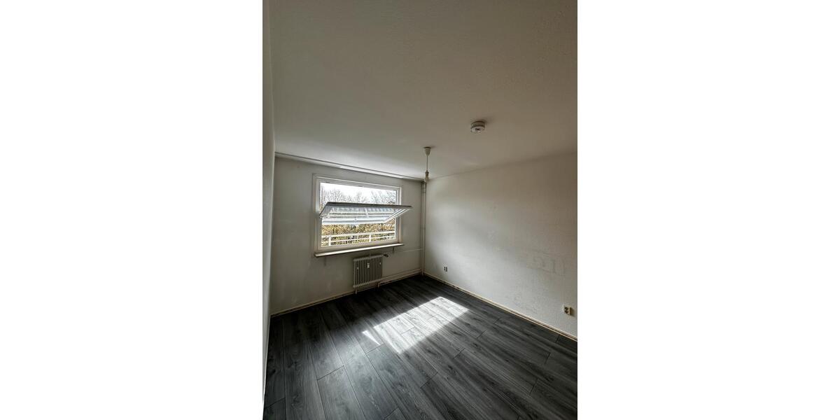 Etagenwohnung Pinneberg - 2 Zimmer, 55 m&sup2;, 180.000&euro; | Angebot:26961330