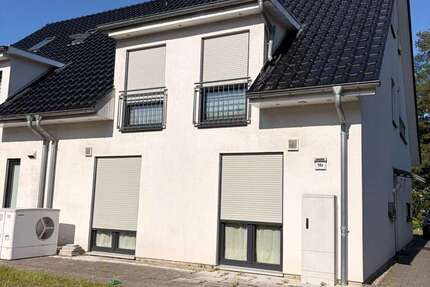 Wohnung Hamburg Eidelstedt - 4 Zimmer, 80 m&sup2;, 1.950&euro; | Angebot:27287835