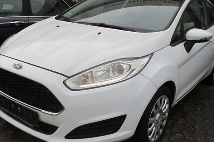 Ford Fiesta 90.800 km 6.490 &euro; Hamburg 22045