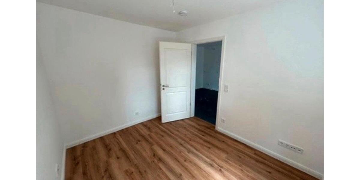 Erdgeschoßwohnung Hamburg Altona - 2.5 Zimmer, 60 m&sup2;, 1.500&euro; | Angebot:25308856