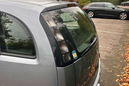 Opel Meriva 103.500 km 2.200 &euro; Hamburg 22305