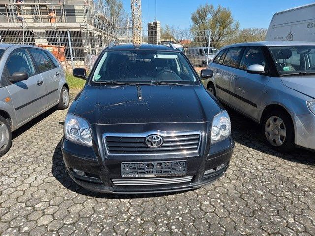 Toyota Avensis 255.000 km 1.500 &euro; Hamburg 22113