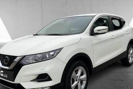 Nissan Qashqai 68.280 km 14.990 &euro; Hamburg 20537