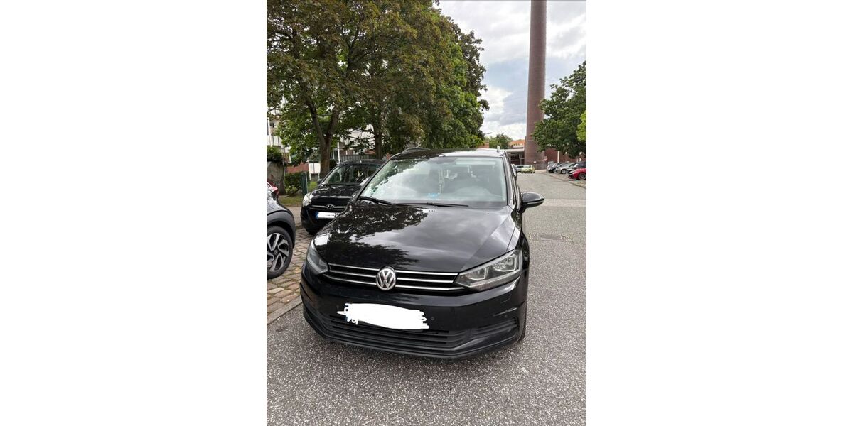 VW Touran 212.000 km 9.990 &euro; Hamburg 21029