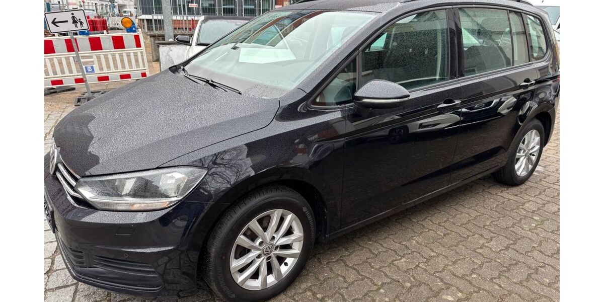 VW Touran 187.000 km 13.950 &euro; Hamburg 22767