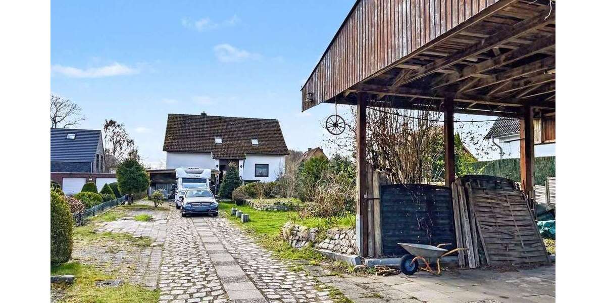 Einfamilienhaus Seevetal - 9 Zimmer, 215 m&sup2;, 550.000&euro; | Angebot:26470583