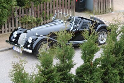Morgan Plus 4 24.000 km 57.000 € Hamburg 22399