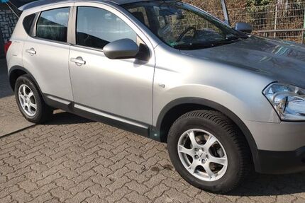 Nissan Qashqai 128.000 km 7.000 &euro; Hamburg 21107