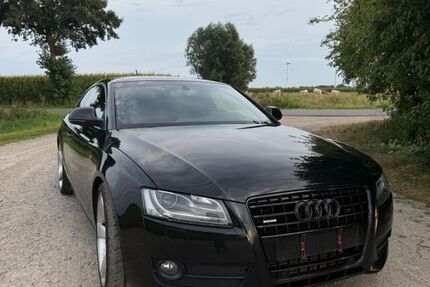 Audi A5 218.000 km 9.500 &euro; Uetersen 25436