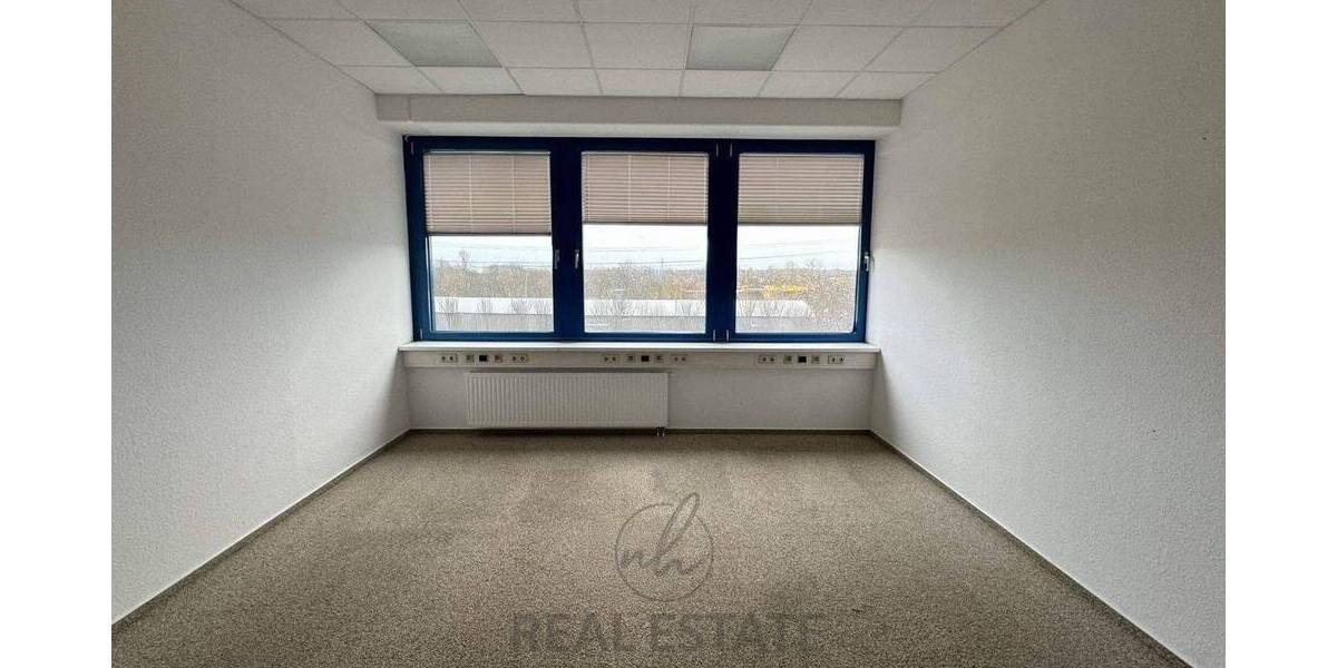 Gewerbeobjekt Hamburg Rahlstedt - 2 Zimmer, 65 m&sup2;, 845&euro; | Angebot:26862527