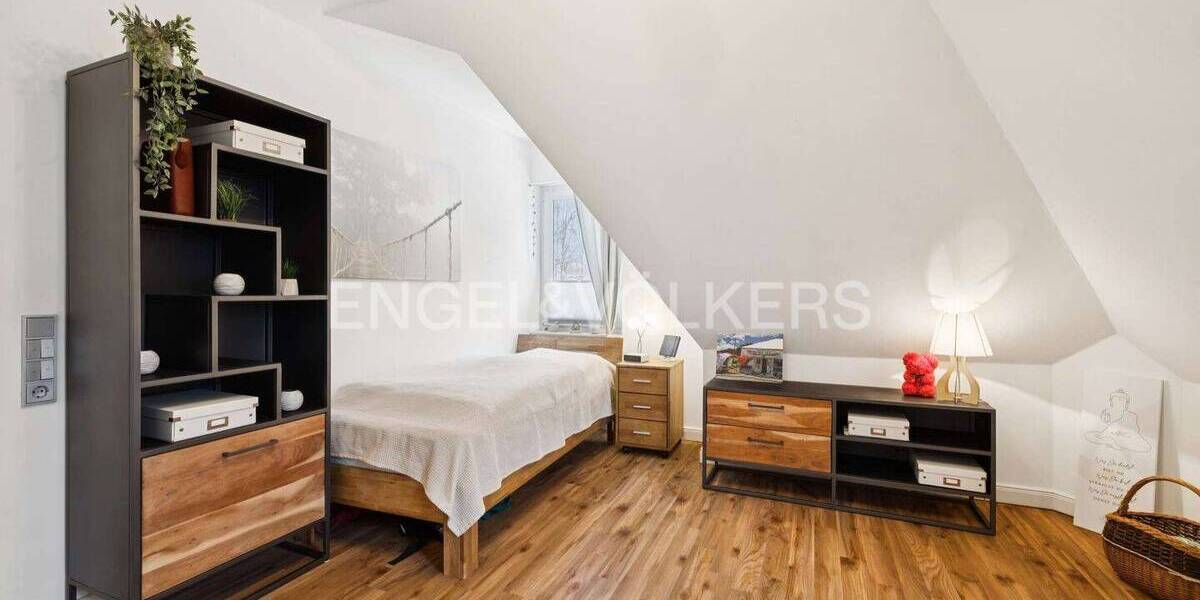 Einfamilienhaus Ahrensburg - 6 Zimmer, 200 m&sup2;, 995.000&euro; | Angebot:25930059