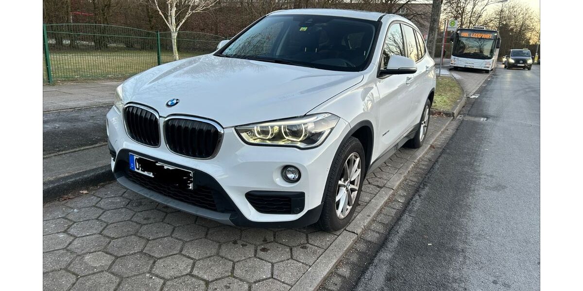 BMW X1 145.000 km 17.900 &euro; Glinde 21509