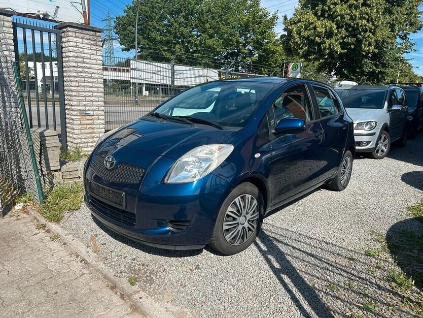 Yaris