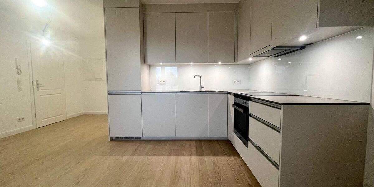 Etagenwohnung Hamburg Uhlenhorst - 3 Zimmer, 90 m&sup2;, 2.450&euro; | Angebot:25748593
