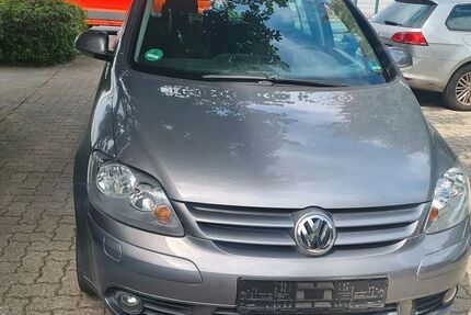 VW Golf Plus 148.247 km 3.990 &euro; Pinneberg 25421