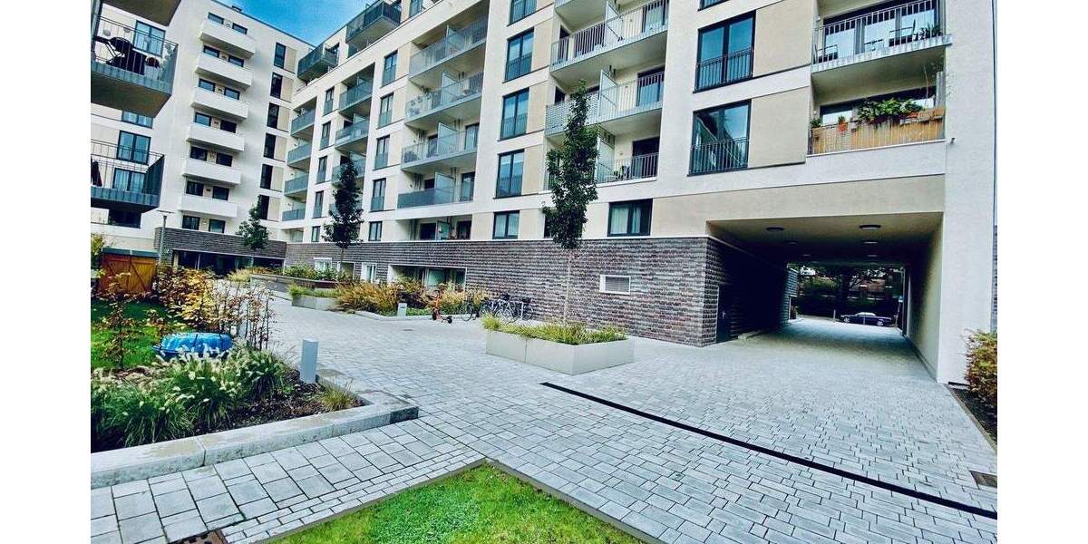 @HOME ? EXKLUSIVES DESIGN BUSINESS APARTMENT IM HERZEN HAMBURGS ? virtuelle Besichtigung möbliert 2 zimmer