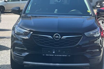 Opel Grandland (X) 126.000 km 9.990 &euro; Hamburg 20537