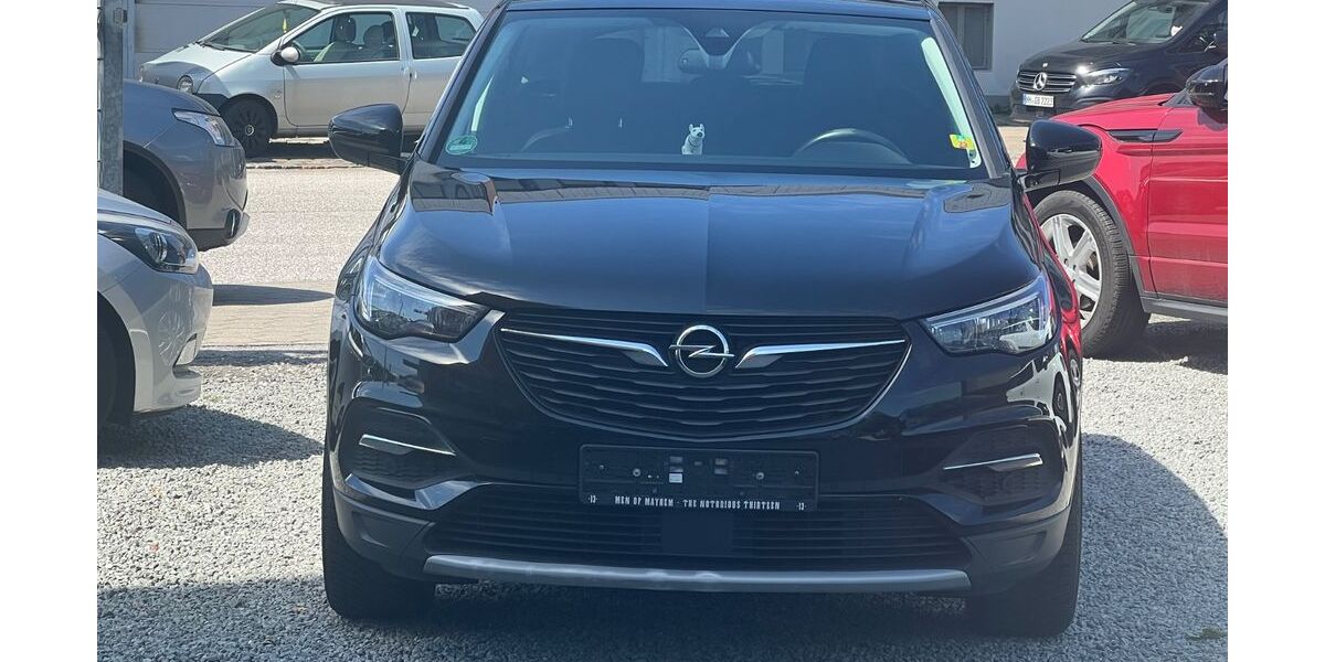 Opel Grandland (X) 126.000 km 9.990 &euro; Hamburg 20537
