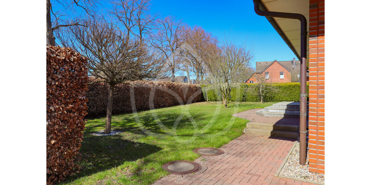 Raumwunder auf ca. 274 m² Wohnfläche – 8 Zimmer & Dreifachgarage! - Einfamilienhaus Hasloh | Angebot:26207359