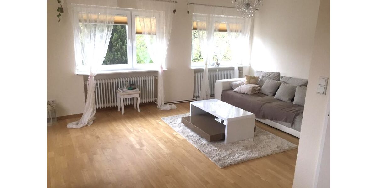 Provisionsfrei* Gepflegte 2-Zimmer Wohnung, 70m² mit Garage in SeevetalMaschen - Dachgeschoßwohnung Seevetal Holtorfsloh | Angebot:27296214