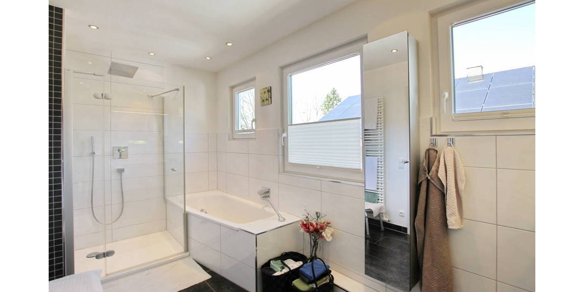Doppelhaushälfte Hamburg-Sasel Poppenbüttel - 5 Zimmer, 125 m&sup2;, 780.000&euro; | Angebot:26730949