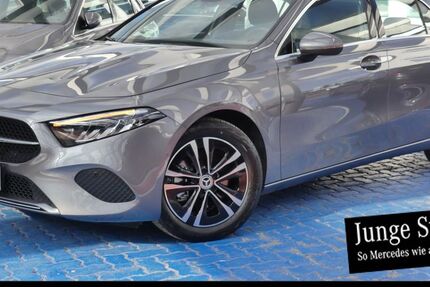 Mercedes-Benz A 180 13.585 km 31.790 &euro; Norderstedt (bei Hamburg) 22850