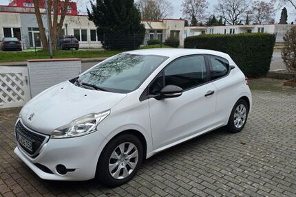 Peugeot 208 102.000 km 4.000 &euro; Seevetal 21217