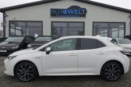 Toyota Corolla 25.570 km 21.680 &euro; Beckdorf 21643