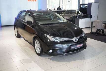 Toyota Auris 96.500 km 10.790 &euro; Hollenstedt 21279