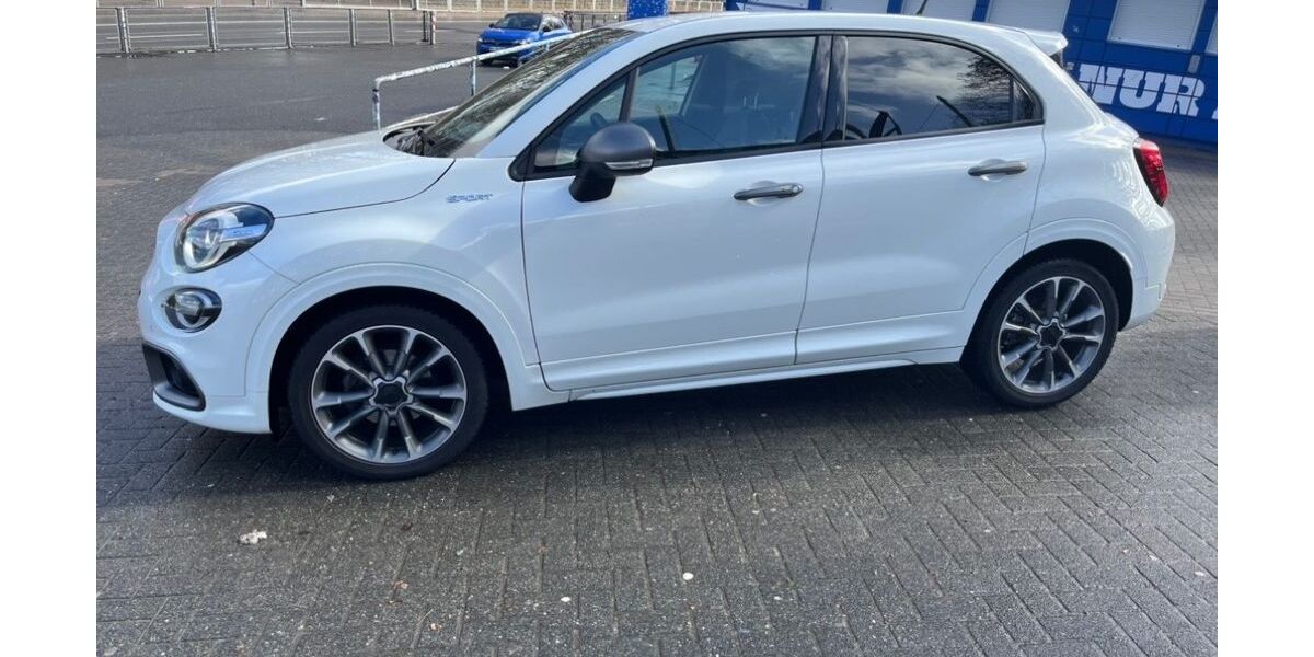 Fiat 500X 50.700 km 14.200 &euro; Hamburg 22549