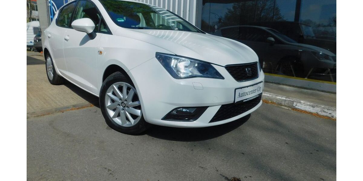 Seat Ibiza 74.250 km 10.400 &euro; Hamburg 22043