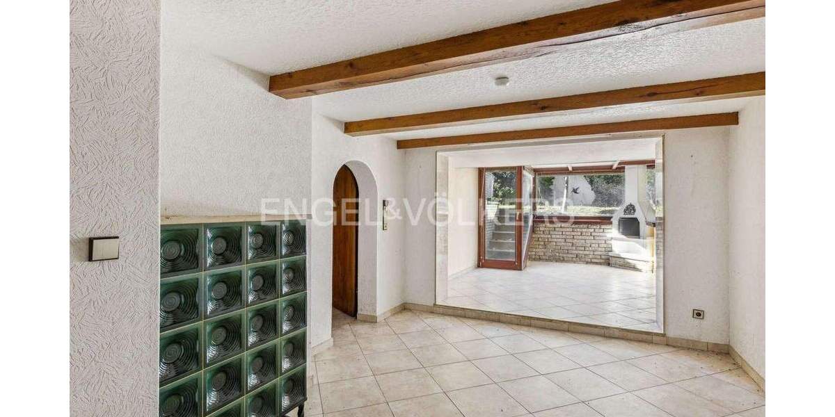 Mehrfamilienhaus, Wohnhaus Ammersbek Siedlung Daheim-Heimgarten - 8 Zimmer, 174 m&sup2;, 498.000&euro; | Angebot:25701558